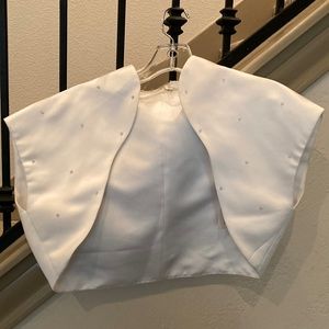 White rhinestone jacket Size 10 bride bridal cropped sleeveless medium
